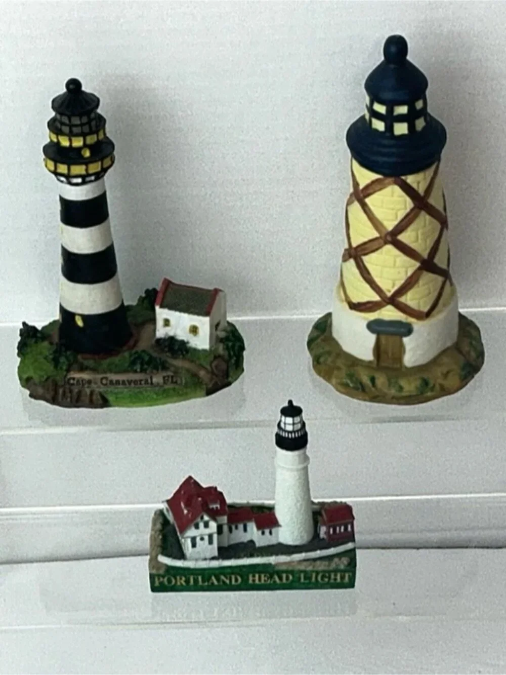 Lighthouse Figurines Vintage Souvenir Decorative Collectibles 3 Piece Set